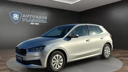 Gebraucht Skoda Fabia Ambition 80 PS (58 kW) 2023 Brilliantsilber Kleinwagen