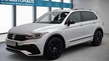 Gebraucht VW Tiguan R-line 245 PS (180 kW) 2023 Silber SUV