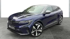 Blau Gebraucht 2023 Renault Mégane Techno Limousine | 29.790 € (Fairer Preis)