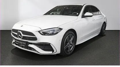Weiß Gebraucht 2024 Mercedes C300e AMG Limousine | 42.790 € (Guter Preis)