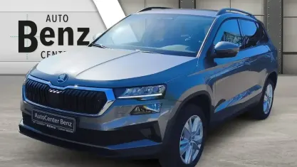 Neu Skoda Karoq Selection 116 PS (85 kW) 2026 Grau SUV