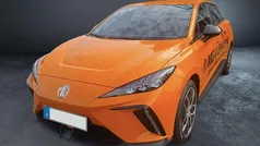 Fizzy orange (metallic) Gebraucht 2023 MG MG4 EV Luxury Kleinwagen | 24.890 € (Fairer Preis)