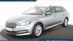 Grau Gebraucht 2021 Skoda Superb Kombi | 23.850 € (Guter Preis)