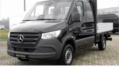 Gebraucht Mercedes Sprinter 150 PS (110 kW) 2024 Schwarz Van