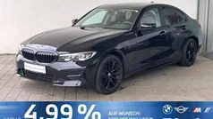 Schwarz Gebraucht 2022 BMW 320 Advantage Limousine | 30.220 € (Superpreis)