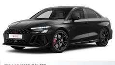 Schwarz (mythosschwarz metallic) Gebraucht 2024 Audi RS3 Ambiente Kleinwagen | 61.990 € (Fairer Preis)