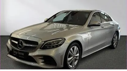 Gebraucht Mercedes C180 AMG 156 PS (114 kW) 2020 Silber Limousine