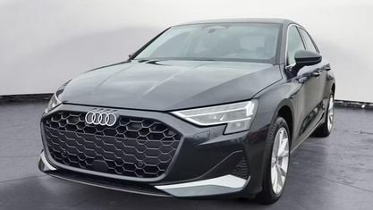 Neu Audi A3 Advanced 116 PS (85 kW) 2025 Grau Kombi
