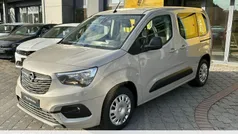 Grau Gebraucht 2022 Opel Combo Life Edition Limousine | 20.450 € (Guter Preis)