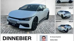 Weiß (metallic) Gebraucht 2024 Kia EV6 4 SUV | 51.790 € (Fairer Preis)