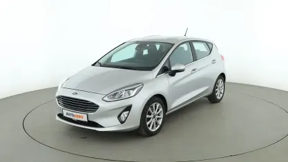 Gebraucht Ford Fiesta Titanium 101 PS (74 kW) 2018 Grau Kleinwagen