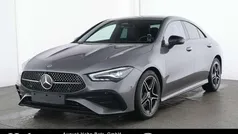 Lack mountaingrau Gebraucht 2024 Mercedes CLA200 AMG Coupé | 37.450 € (Fairer Preis)