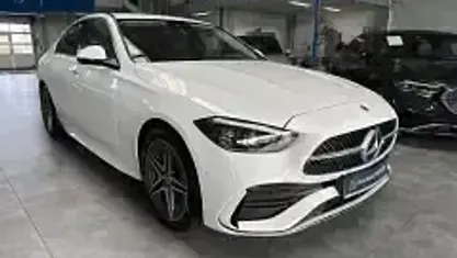 Gebraucht Mercedes C300e Premium 313 PS (230 kW) 2024 Weiß Limousine