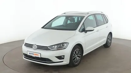 Weiß Gebraucht 2016 VW Golf Sportsvan Allstar Van / Kleinbus | 14.400 € (Fairer Preis)