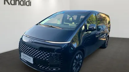 Gebraucht 2022 Hyundai Staria Signature Van / Kleinbus | 35.990 € (Guter Preis)