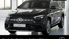 Mercedes GLA220