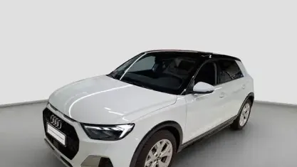 Używany Audi A1 S-Line 150 KM (110 kW) 2025 Biały SUV