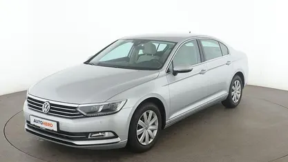 Gebraucht 2019 VW Passat Comfortline Limousine | 19.890 € (Fairer Preis)