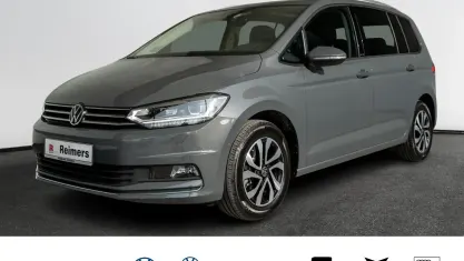 Używany VW Touran Active 150 KM (110 kW) 2022 Szary Minivan