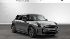 Moonwalk grey metallic Gebraucht 2022 Mini Cooper Kleinwagen | 21.590 € (Guter Preis)