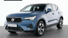 Blau Gebraucht 2024 Volvo XC40 Core SUV | 33.990 € (Guter Preis)