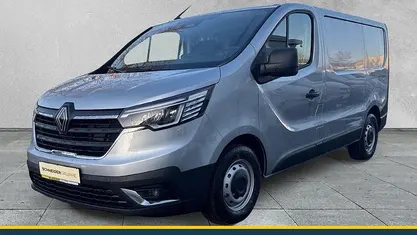 Neu Renault Trafic Komfort 149 PS (109 kW) 2026 Grau Van / Kleinbus