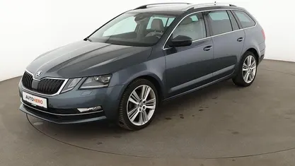 Gebraucht Skoda Octavia Premium Edition 150 PS (110 kW) 2019 Grau Kombi