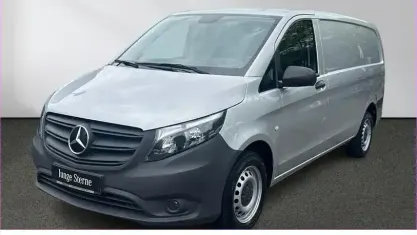 Gebraucht Mercedes Vito 163 PS (119 kW) 2022 Silber Van