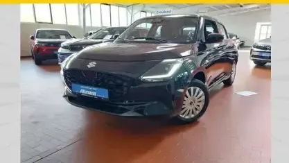 Gebraucht Suzuki Swift Club 83 PS (61 kW) 2025 Schwarz Kleinwagen