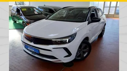 Gebraucht Opel Grandland X Ultimate 131 PS (96 kW) 2024 SUV