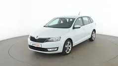 Weiß Gebraucht 2016 Skoda Rapid Cool Edition Limousine | 8.270 € (Fairer Preis)
