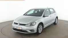 Silber Gebraucht 2018 VW Golf VII Comfortline Limousine | 12.490 € (Fairer Preis)