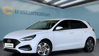 Nouă Hyundai i30 101 CP (74 kW) 2025 Alb Berlinǎ
