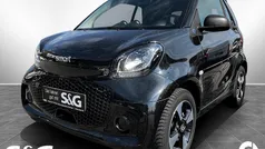 Gebraucht 2021 Smart ForTwo Electric Drive Passion Cabrio | 12.277 € (Fairer Preis)