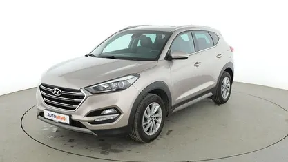 Gebraucht Hyundai Tucson Style 177 PS (130 kW) 2017 Grau SUV