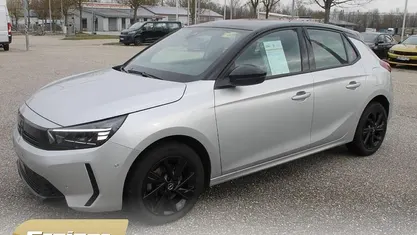 Gebraucht Opel Corsa 101 PS (74 kW) 2024 Kleinwagen