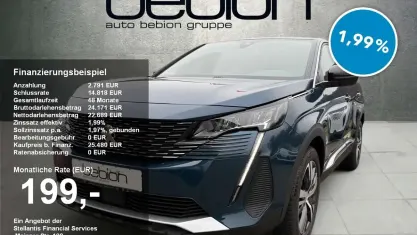 Gebraucht Peugeot 3008 Allure 136 PS (100 kW) 2024 Metfa celebes blau SUV