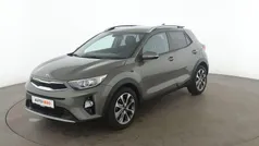 Grün Gebraucht 2019 Kia Stonic Vision SUV | 14.850 € (Fairer Preis)