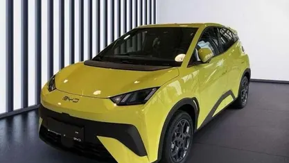 Gebraucht BYD Dolphin Surf Comfort 114 kW (156 PS) 2026 Kleinwagen