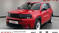 Rot Neu 2025 Fiat Grande Panda Red SUV | 25.490 € (Fairer Preis)