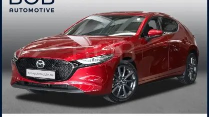 Neu Mazda 3 Exclusive 140 PS (102 kW) 2025 Rot Limousine