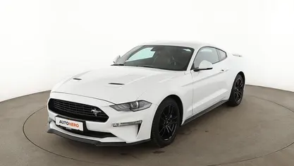 Gebraucht Ford Mustang Basis 2020 Weiß Coupé