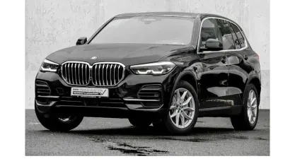 Używany BMW X5 Sport Line 394 KM (289 kW) 2023 Czarny SUV