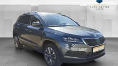 Grau Gebraucht 2020 Skoda Karoq Drive SUV | 22.490 € (Fairer Preis)