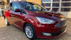 Rot Gebraucht 2017 Ford C-MAX Titanium Van / Kleinbus | 9.990 € (Fairer Preis)
