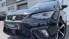 Mitternachtsschwarz Gebraucht 2022 Seat Ibiza FR-Line Limousine | 21.860 € (Fairer Preis)