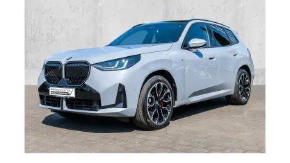 Gebraucht BMW X3 M Sport 197 PS (144 kW) 2025 Grau SUV