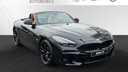 Nouă BMW Z4 M Sport 197 CP (144 kW) 2025 Negru Cabrio