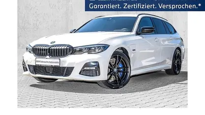 Gebraucht 2022 BMW 330e M Sport Kombi | 33.790 € (Fairer Preis)