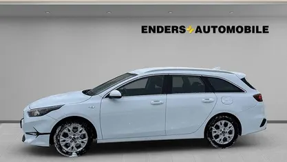 Gebraucht Kia Ceed Sportswagon Comfort 160 PS (117 kW) 2021 Kombi